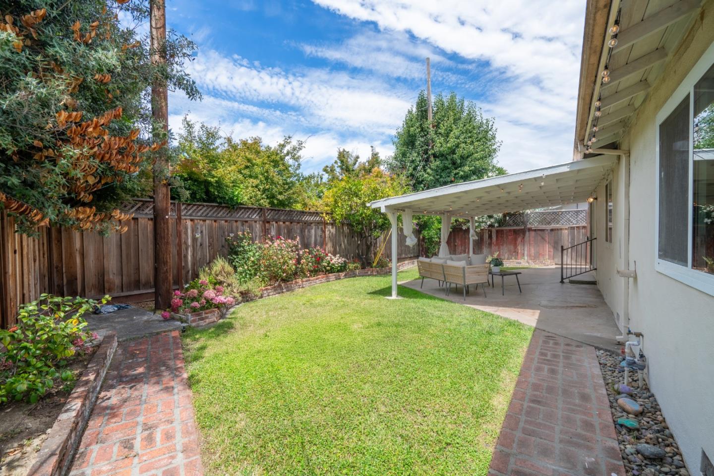 Detail Gallery Image 28 of 40 For 857 Peach Ave, Sunnyvale,  CA 94087 - 3 Beds | 2 Baths