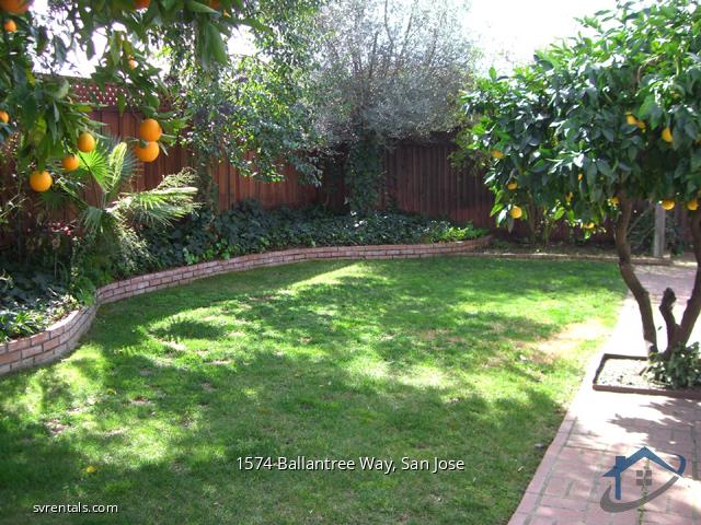 Detail Gallery Image 3 of 16 For 1574 Ballantree Way #2,  San Jose,  CA 95118 - 1 Beds | 1 Baths