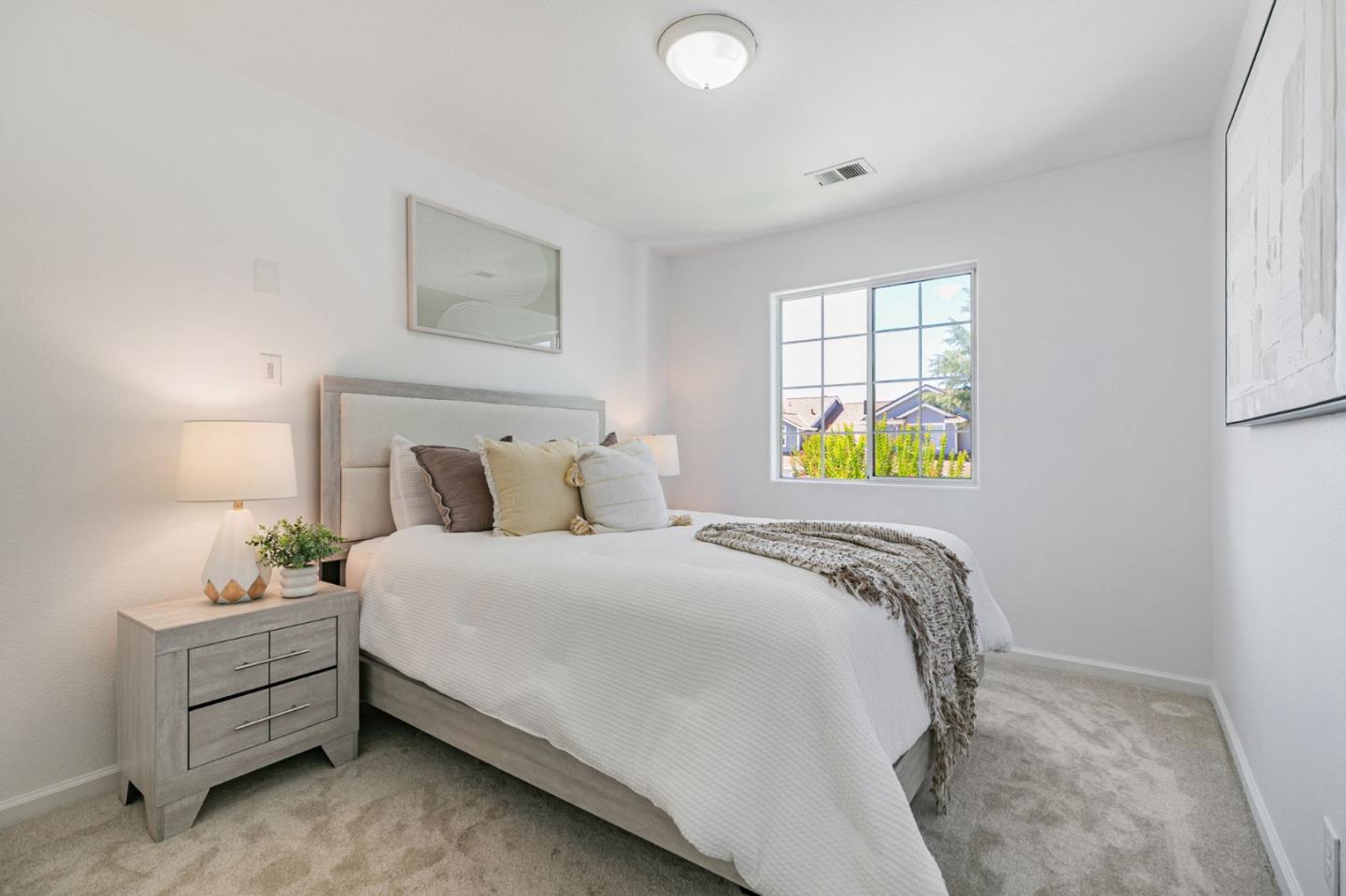 Detail Gallery Image 18 of 34 For 17715 Calle Hermosa, Morgan Hill,  CA 95037 - 3 Beds | 2/1 Baths