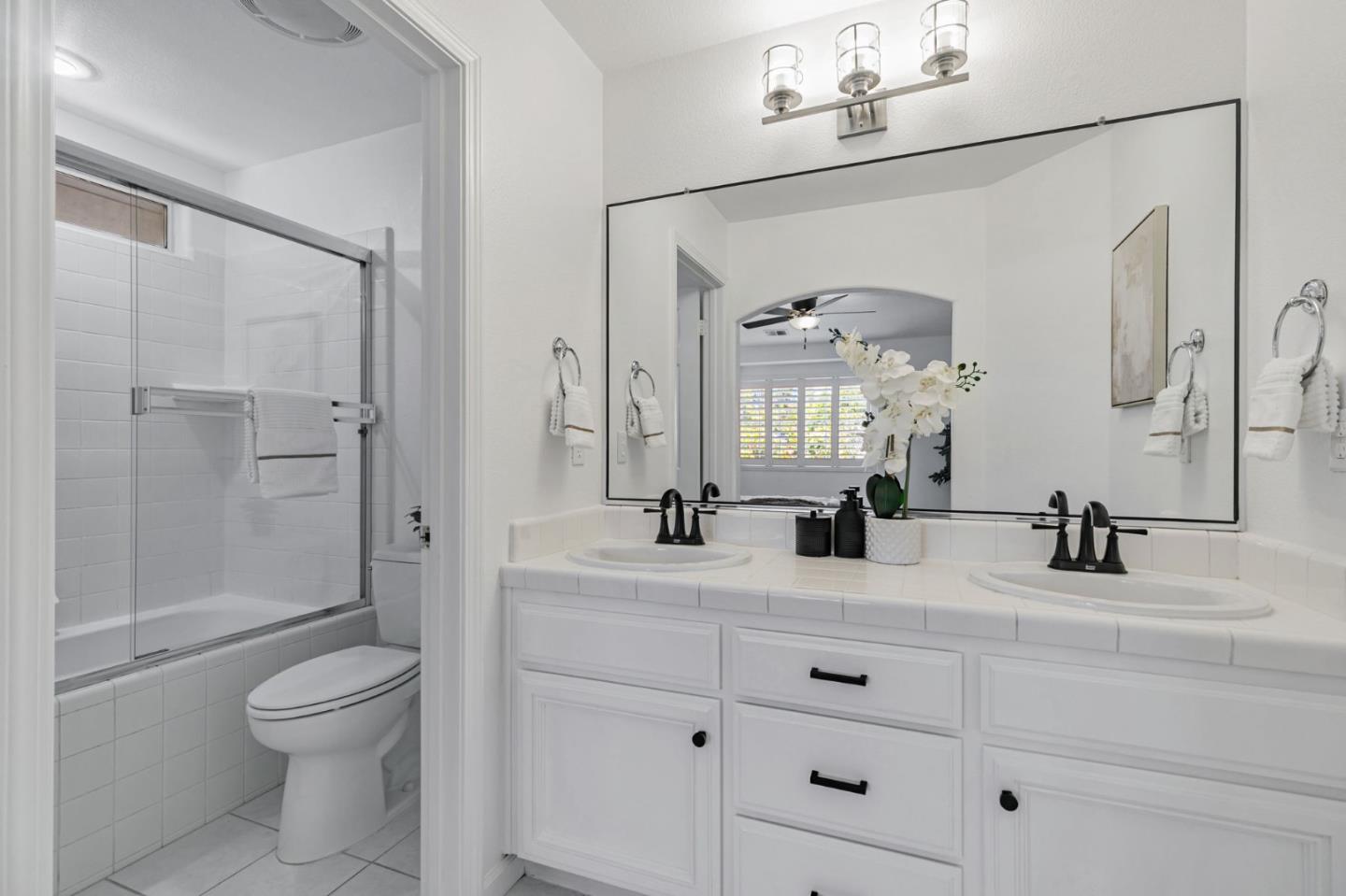 Detail Gallery Image 22 of 34 For 17715 Calle Hermosa, Morgan Hill,  CA 95037 - 3 Beds | 2/1 Baths