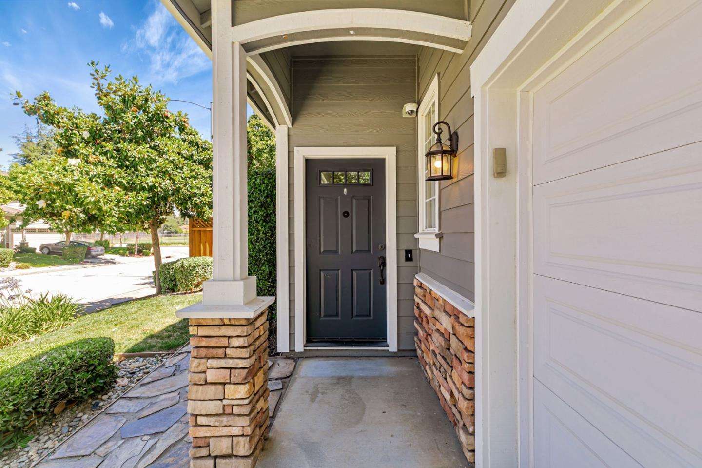 Detail Gallery Image 3 of 34 For 17715 Calle Hermosa, Morgan Hill,  CA 95037 - 3 Beds | 2/1 Baths