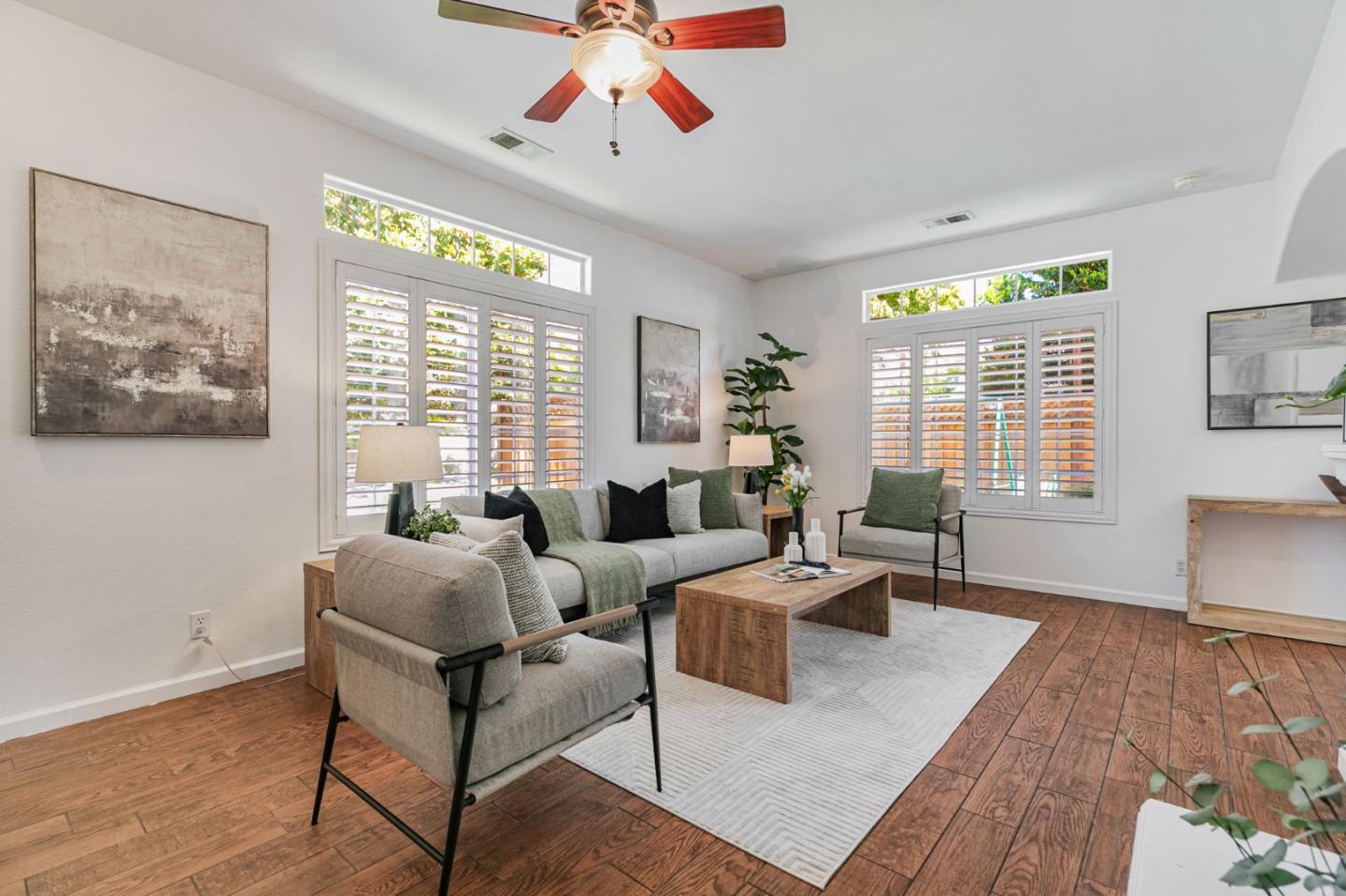 Detail Gallery Image 6 of 34 For 17715 Calle Hermosa, Morgan Hill,  CA 95037 - 3 Beds | 2/1 Baths