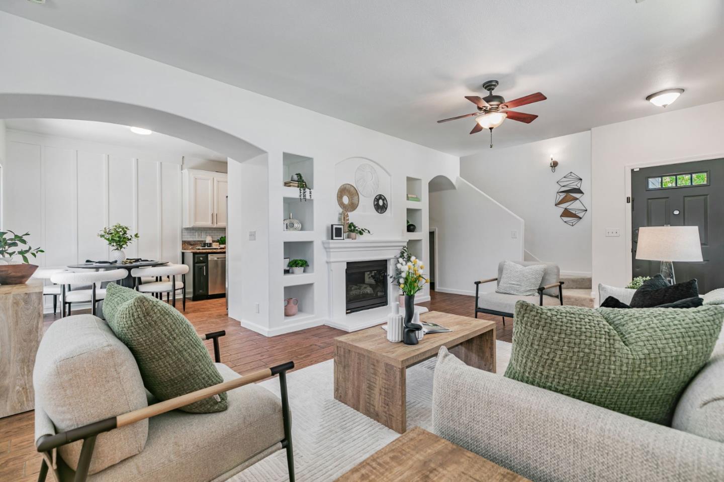 Detail Gallery Image 7 of 34 For 17715 Calle Hermosa, Morgan Hill,  CA 95037 - 3 Beds | 2/1 Baths