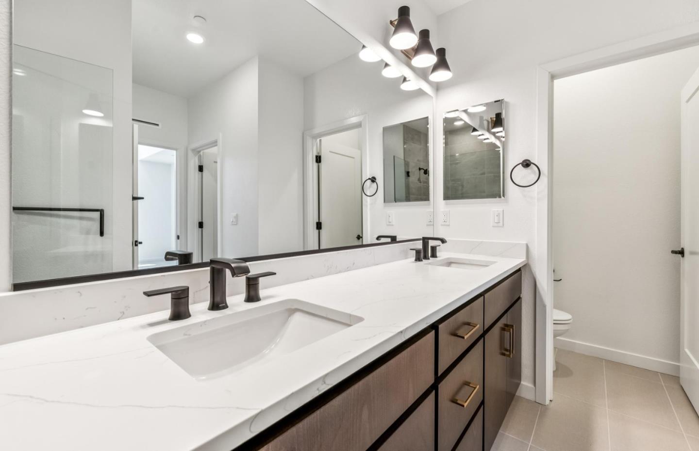 Detail Gallery Image 69 of 72 For 818 Redberry Way, San Jose,  CA 95117 - 3 Beds | 3 Baths