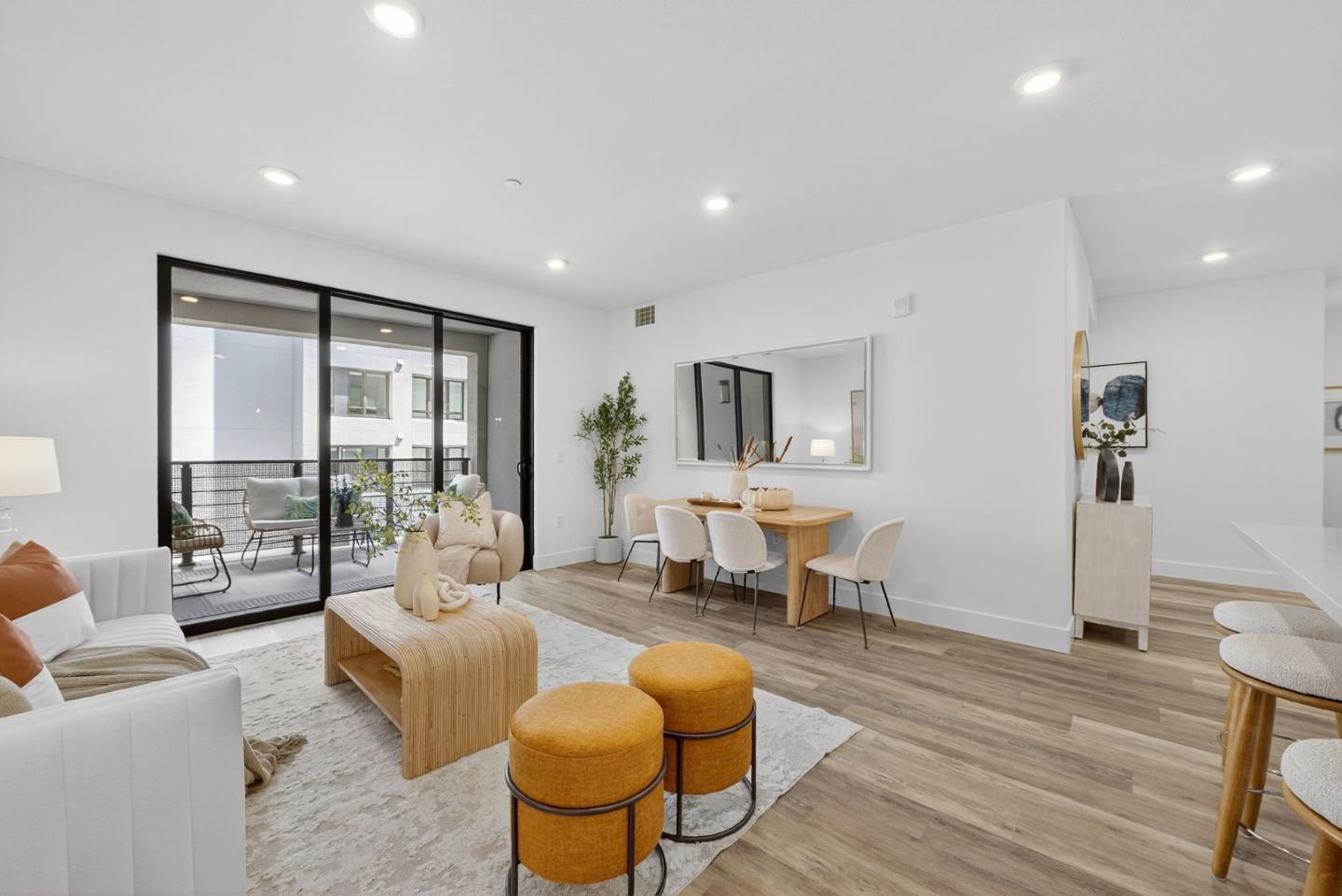 Detail Gallery Image 10 of 44 For 3578 Rambla Pl #327,  Santa Clara,  CA 95051 - 2 Beds | 2/1 Baths