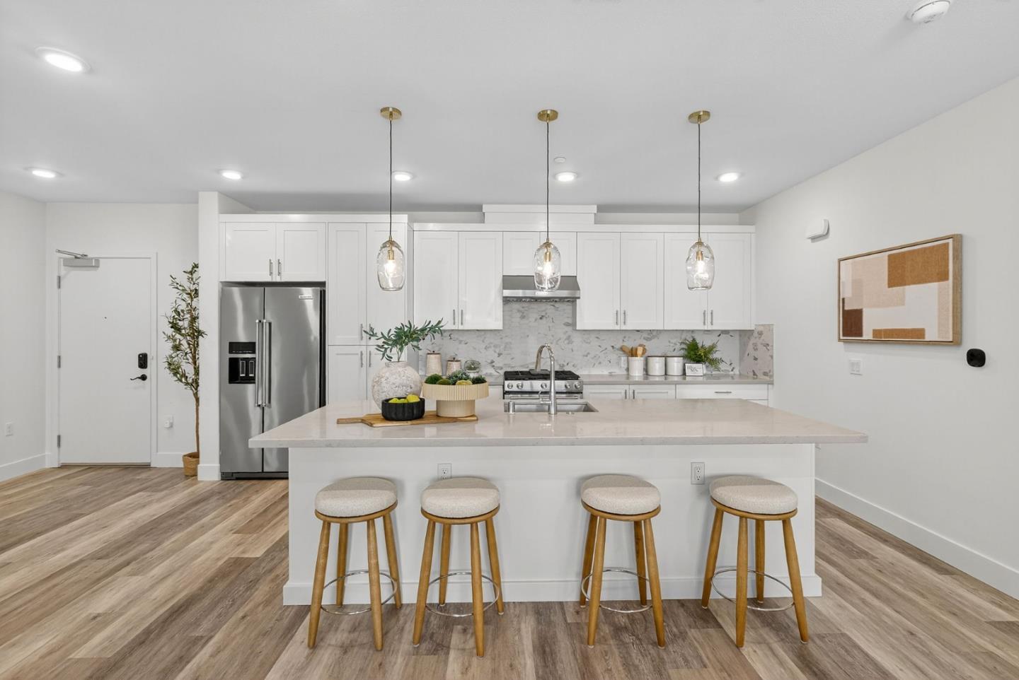 Detail Gallery Image 3 of 44 For 3578 Rambla Pl #327,  Santa Clara,  CA 95051 - 2 Beds | 2/1 Baths