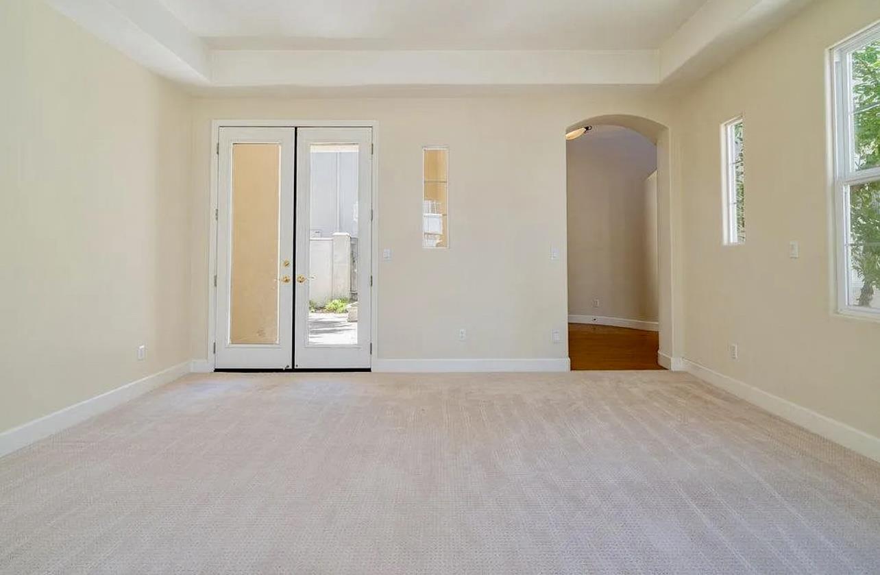 Detail Gallery Image 17 of 77 For 2520 Club Dr, Gilroy,  CA 95020 - 5 Beds | 2 Baths