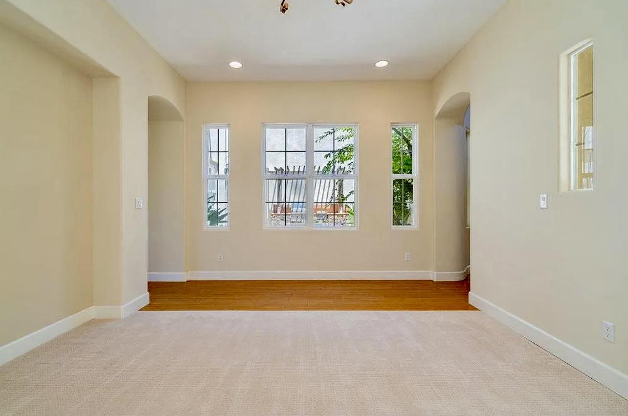 Detail Gallery Image 22 of 77 For 2520 Club Dr, Gilroy,  CA 95020 - 5 Beds | 2 Baths