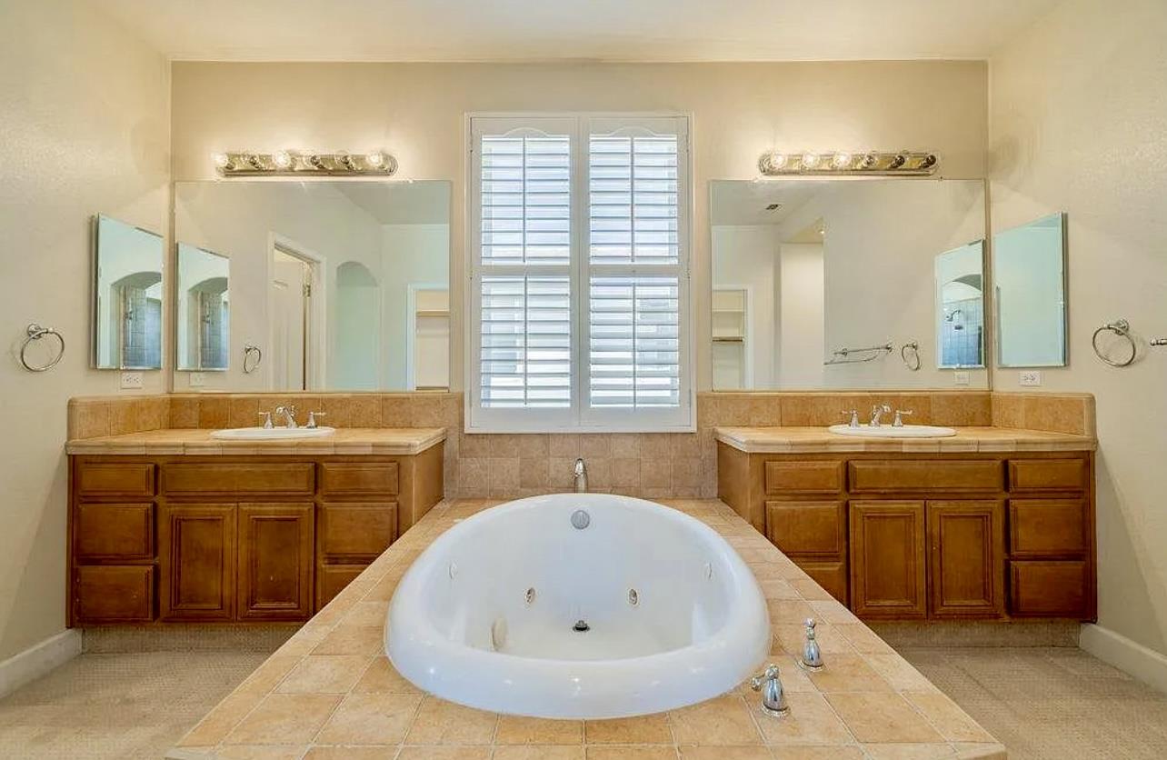 Detail Gallery Image 69 of 77 For 2520 Club Dr, Gilroy,  CA 95020 - 5 Beds | 2 Baths