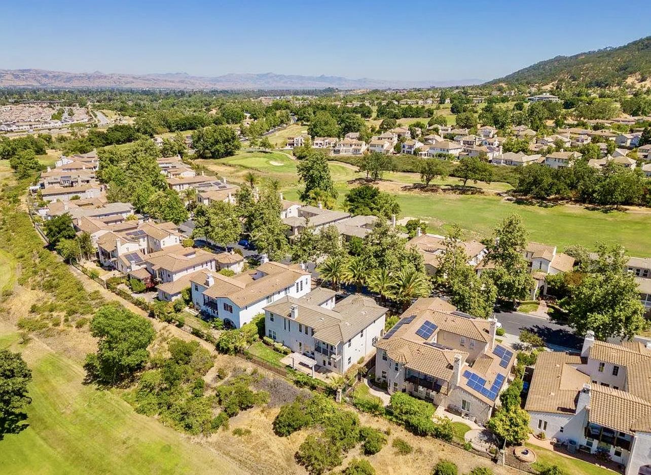 Detail Gallery Image 77 of 77 For 2520 Club Dr, Gilroy,  CA 95020 - 5 Beds | 2 Baths