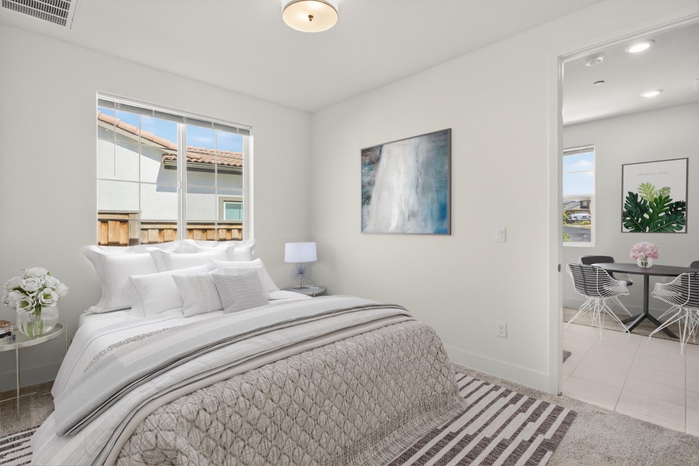 Detail Gallery Image 11 of 72 For 6640 Silverleaf Ct, Tracy,  CA 95377 - 5 Beds | 3/1 Baths