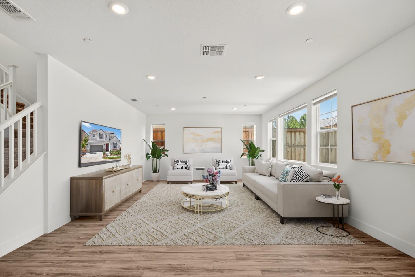 Detail Gallery Image 36 of 72 For 6640 Silverleaf Ct, Tracy,  CA 95377 - 5 Beds | 3/1 Baths