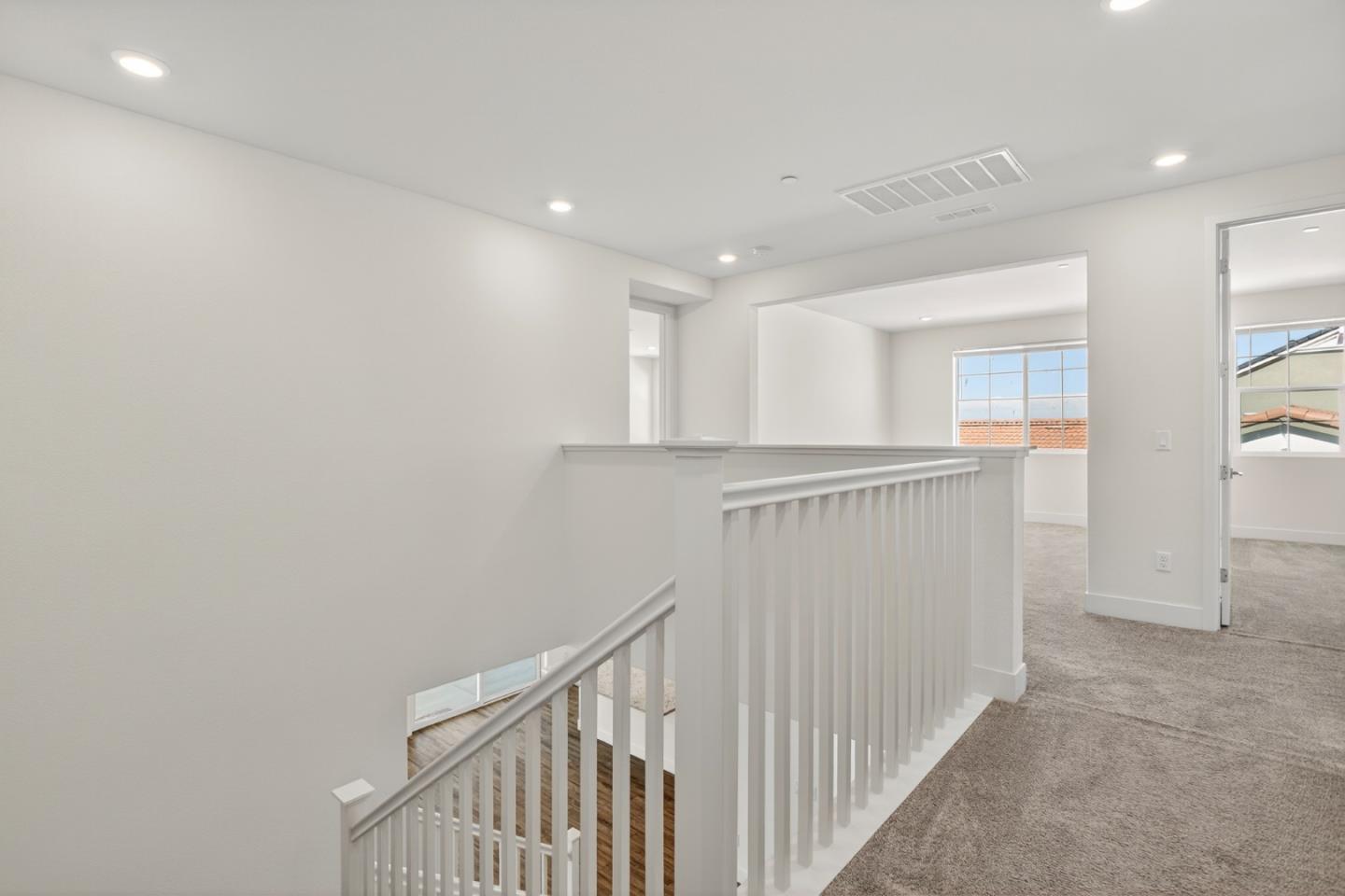 Detail Gallery Image 41 of 72 For 6640 Silverleaf Ct, Tracy,  CA 95377 - 5 Beds | 3/1 Baths