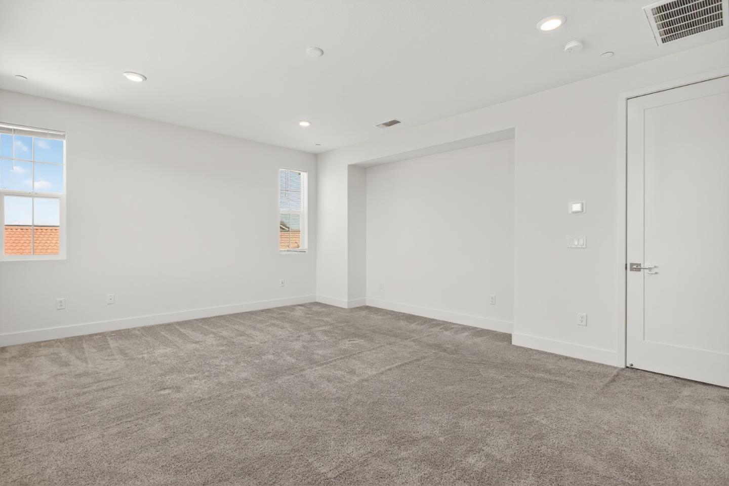 Detail Gallery Image 44 of 72 For 6640 Silverleaf Ct, Tracy,  CA 95377 - 5 Beds | 3/1 Baths