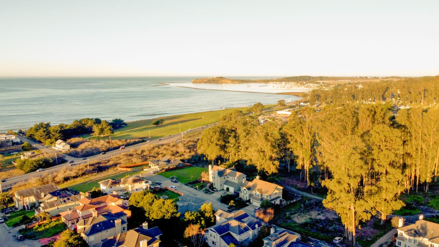 Detail Gallery Image 3 of 6 For 0 Magellan Ave, Half Moon Bay,  CA 94019 - – Beds | – Baths