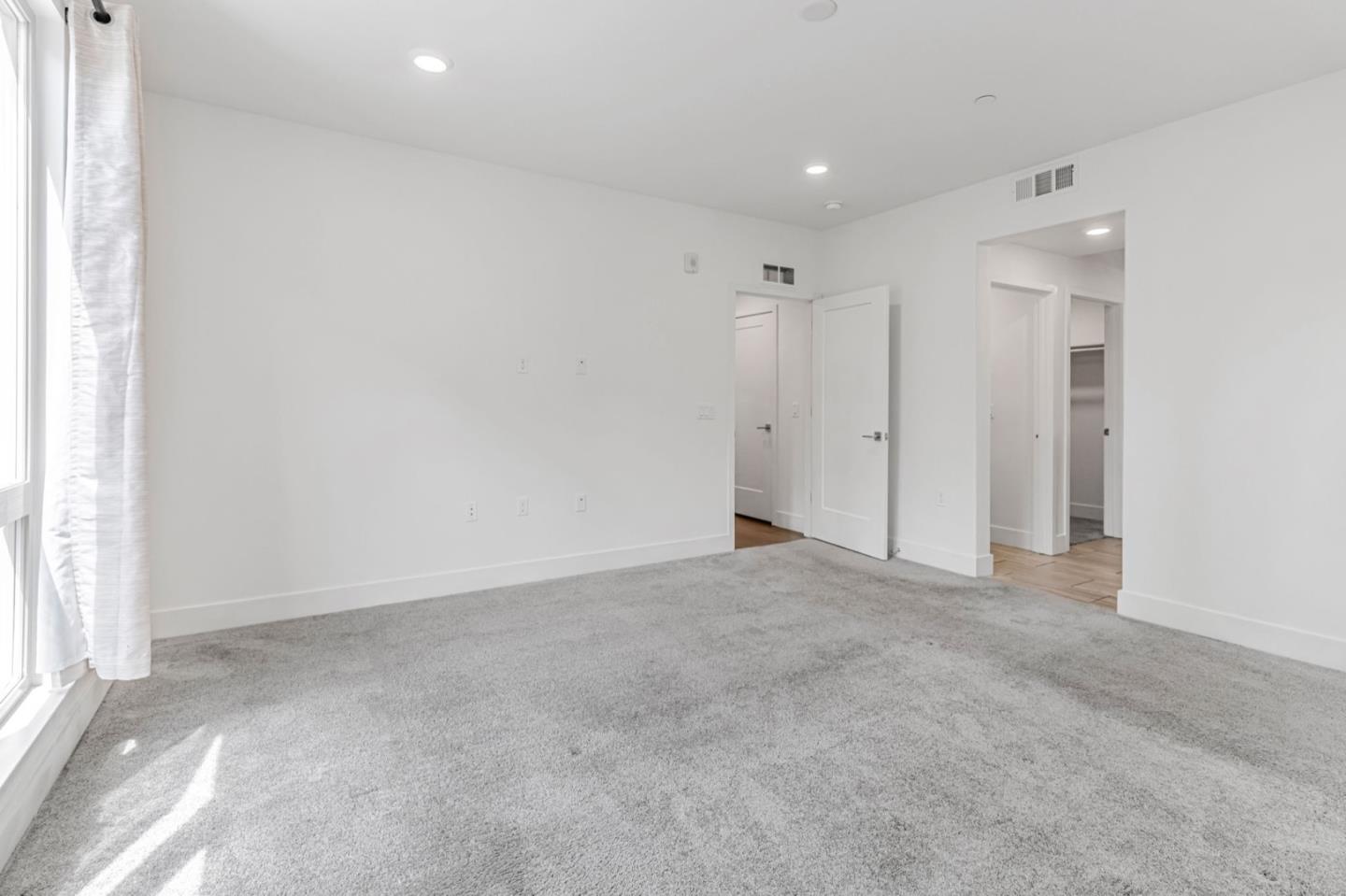 Detail Gallery Image 17 of 37 For 380 Riesling Ave #21,  Milpitas,  CA 95035 - 3 Beds | 2/1 Baths