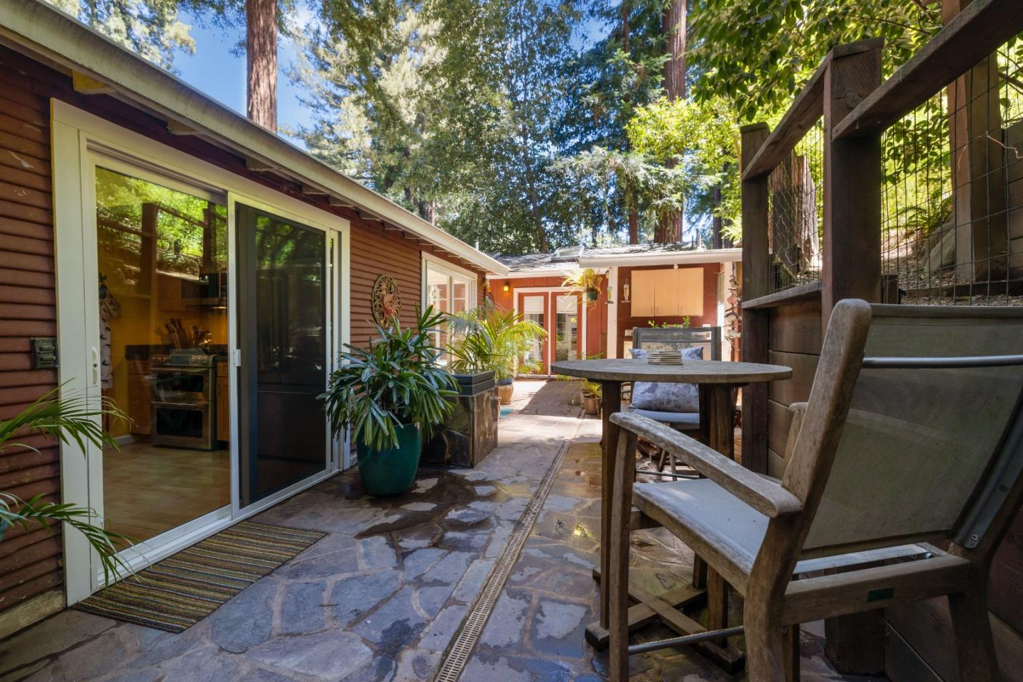 Detail Gallery Image 34 of 51 For 233 Acorn Dr, Boulder Creek,  CA 95006 - 3 Beds | 3 Baths