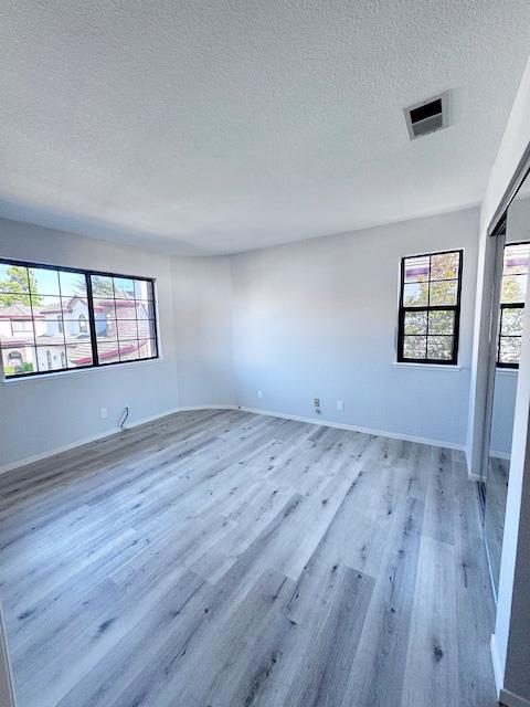 Detail Gallery Image 13 of 21 For 223 Shelley Ave, Campbell,  CA 95008 - 3 Beds | 2/1 Baths