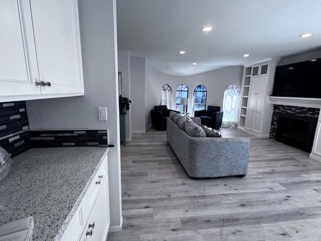 Detail Gallery Image 4 of 21 For 223 Shelley Ave, Campbell,  CA 95008 - 3 Beds | 2/1 Baths