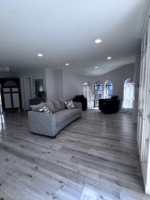 Detail Gallery Image 6 of 21 For 223 Shelley Ave, Campbell,  CA 95008 - 3 Beds | 2/1 Baths