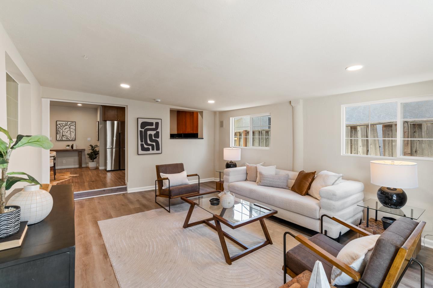 Detail Gallery Image 13 of 33 For 3535 Pitcairn Way, San Jose,  CA 95111 - 4 Beds | 2 Baths
