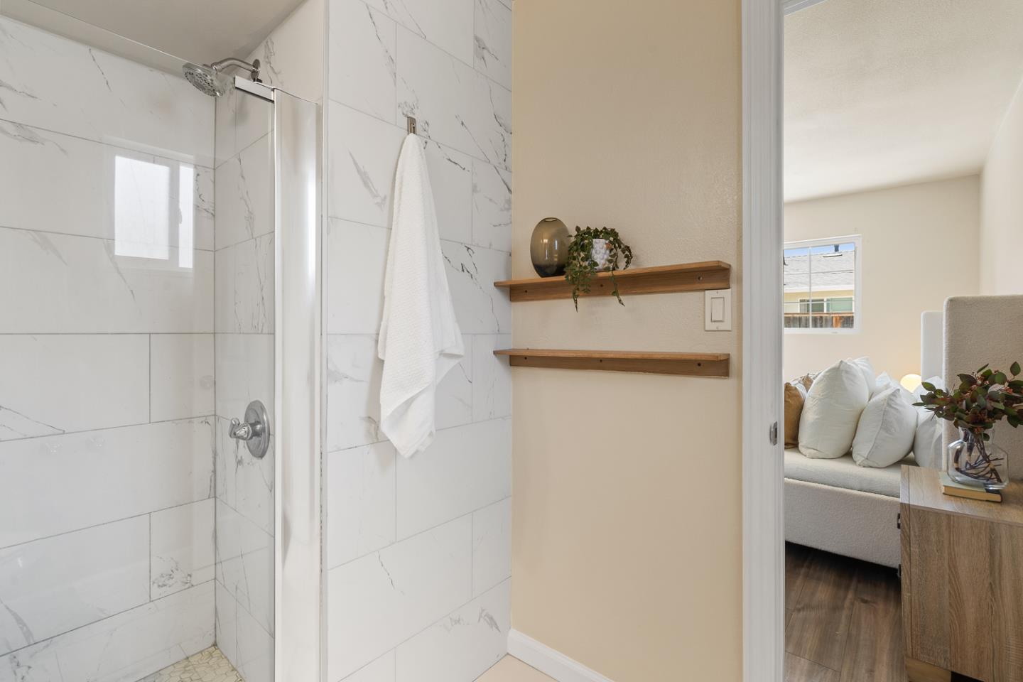 Detail Gallery Image 23 of 33 For 3535 Pitcairn Way, San Jose,  CA 95111 - 4 Beds | 2 Baths