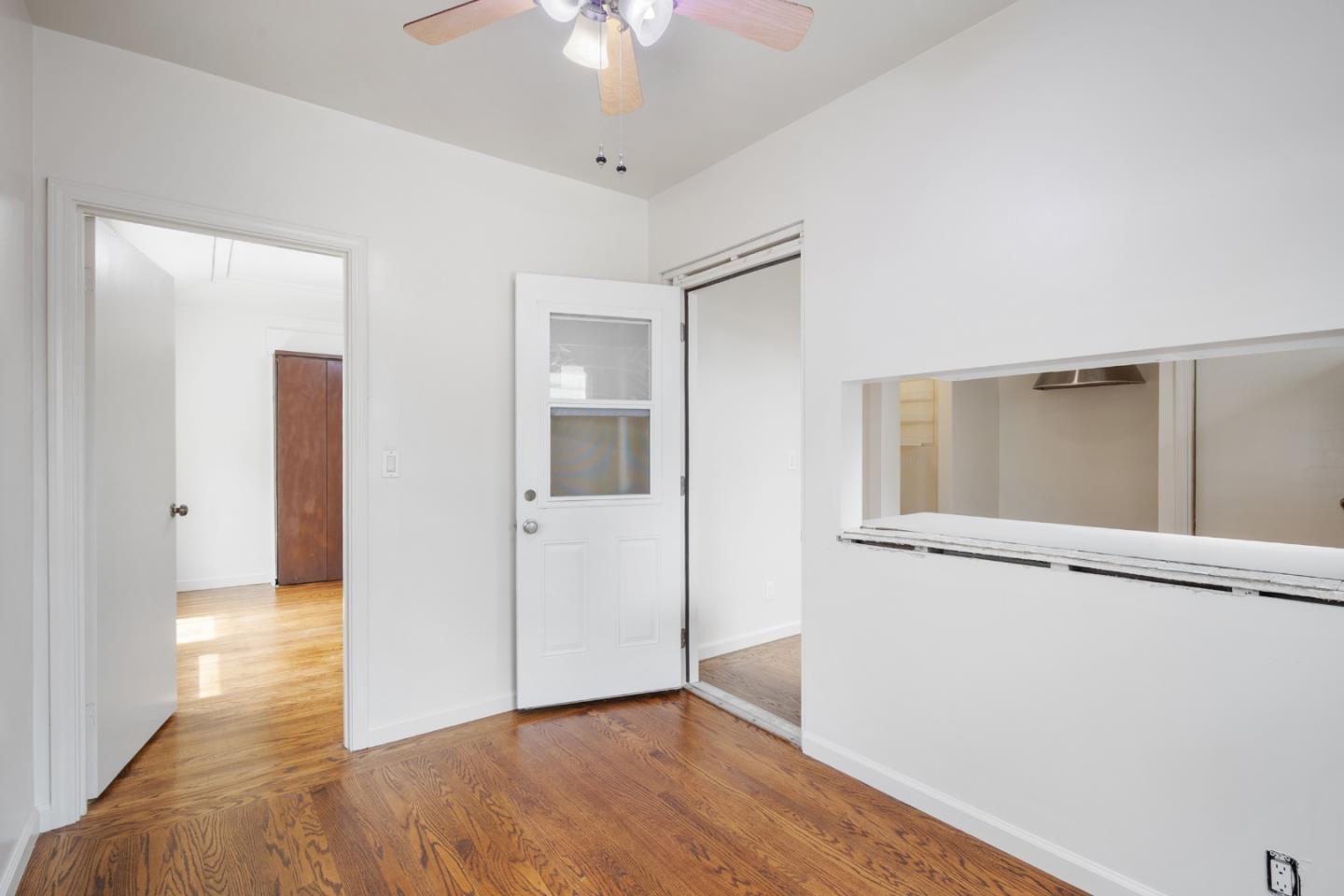 Detail Gallery Image 16 of 40 For 852 Hensley Ave, San Bruno,  CA 94066 - 3 Beds | 1 Baths