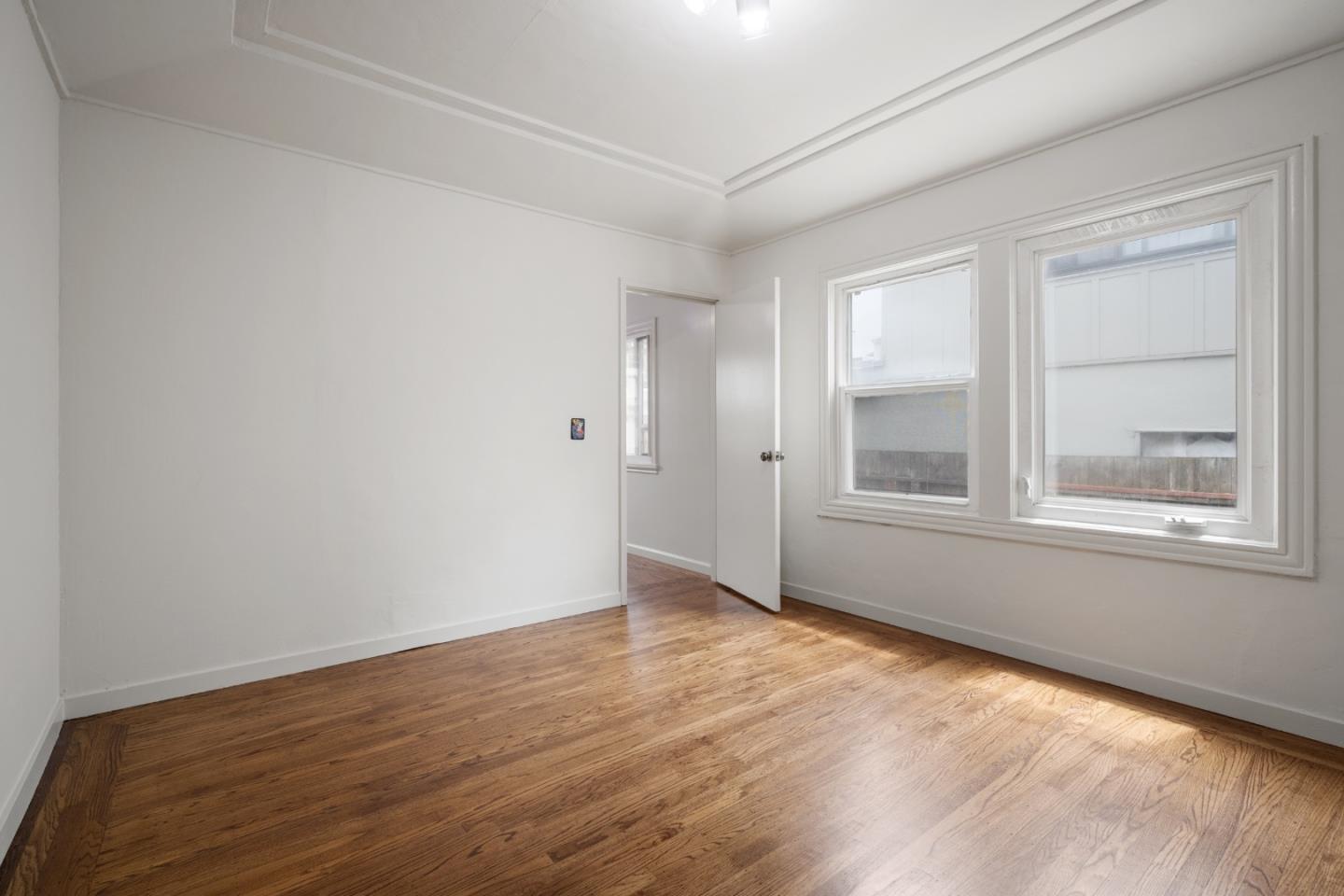 Detail Gallery Image 19 of 40 For 852 Hensley Ave, San Bruno,  CA 94066 - 3 Beds | 1 Baths