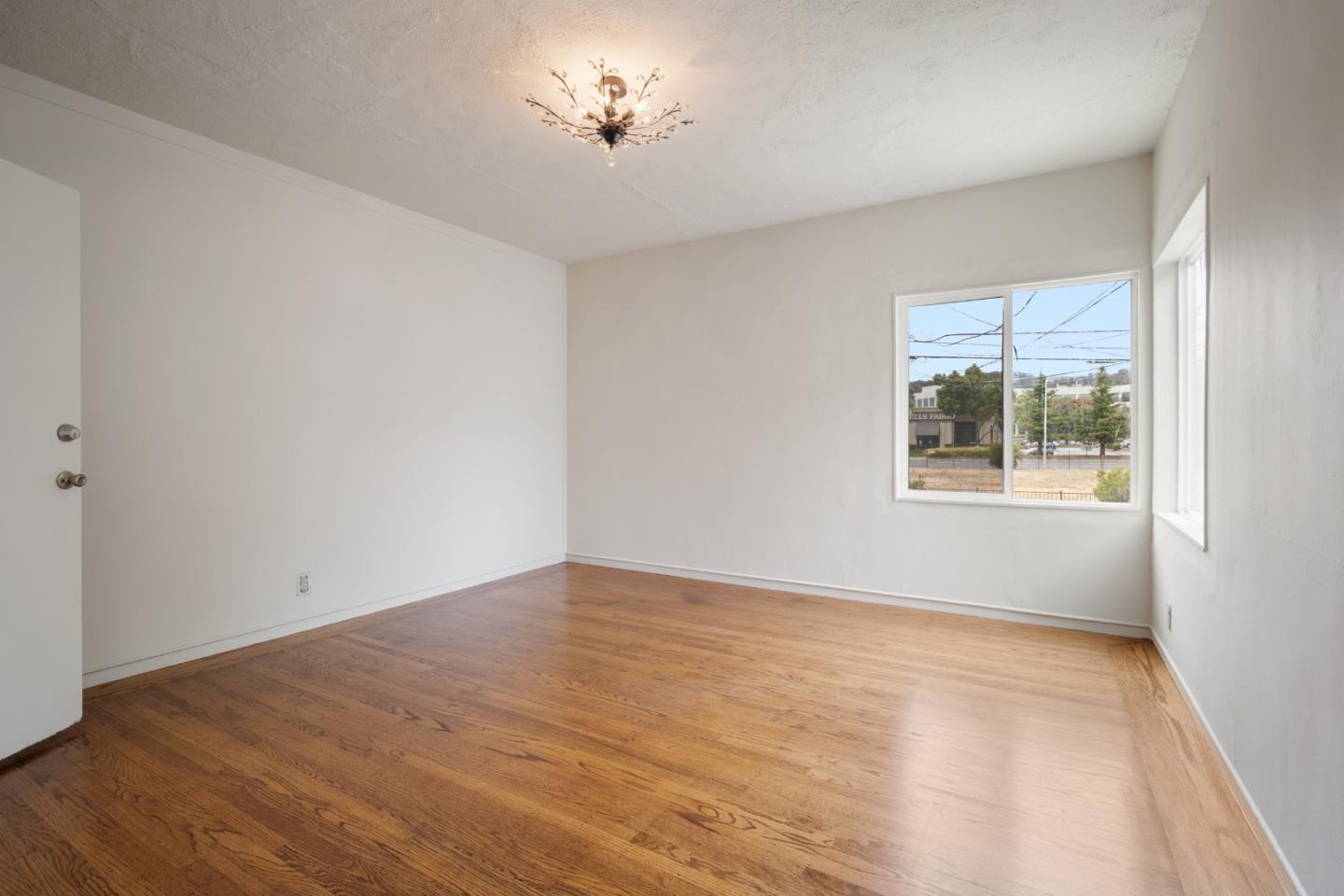Detail Gallery Image 23 of 40 For 852 Hensley Ave, San Bruno,  CA 94066 - 3 Beds | 1 Baths
