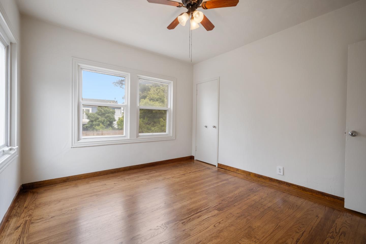 Detail Gallery Image 27 of 40 For 852 Hensley Ave, San Bruno,  CA 94066 - 3 Beds | 1 Baths