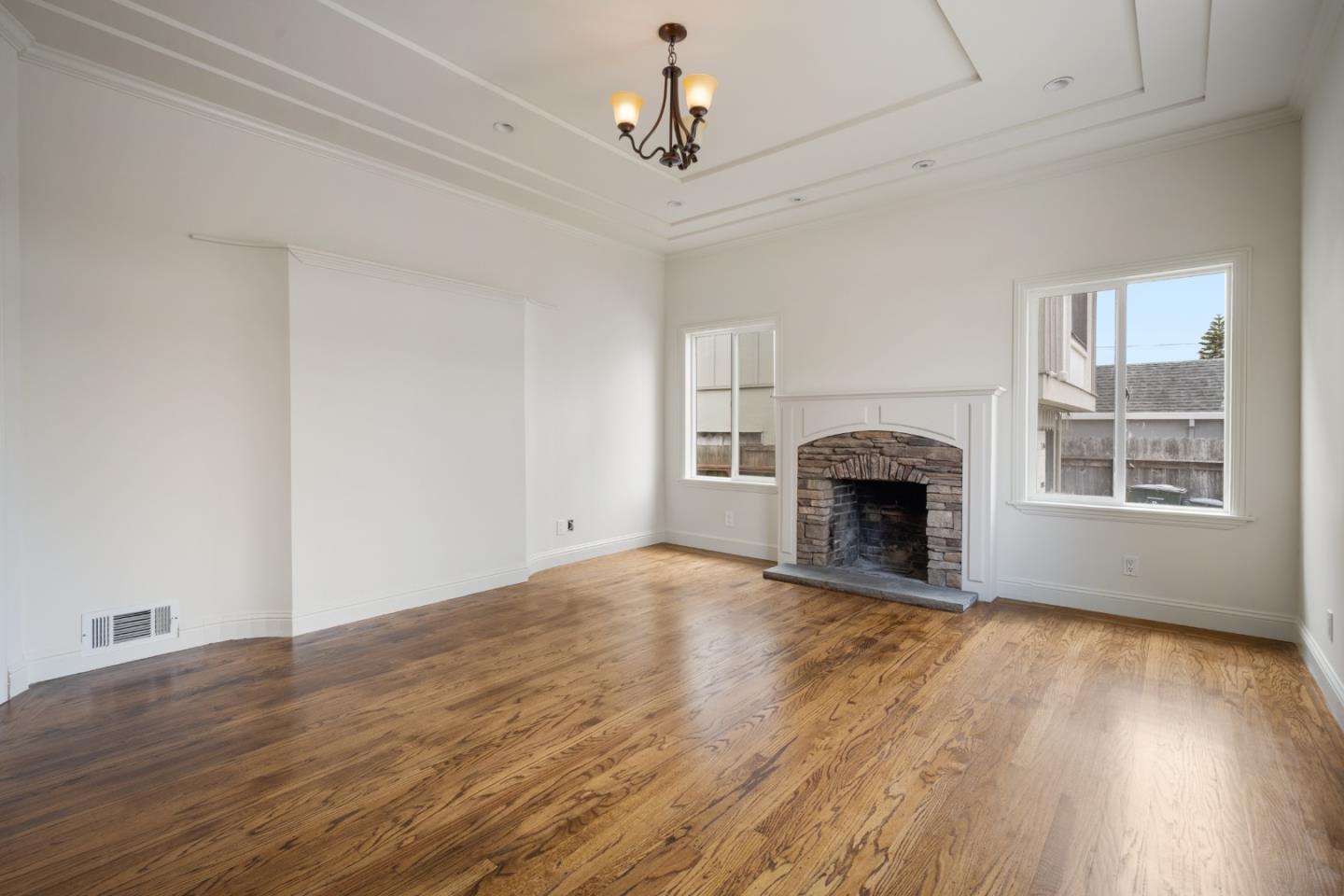 Detail Gallery Image 6 of 40 For 852 Hensley Ave, San Bruno,  CA 94066 - 3 Beds | 1 Baths