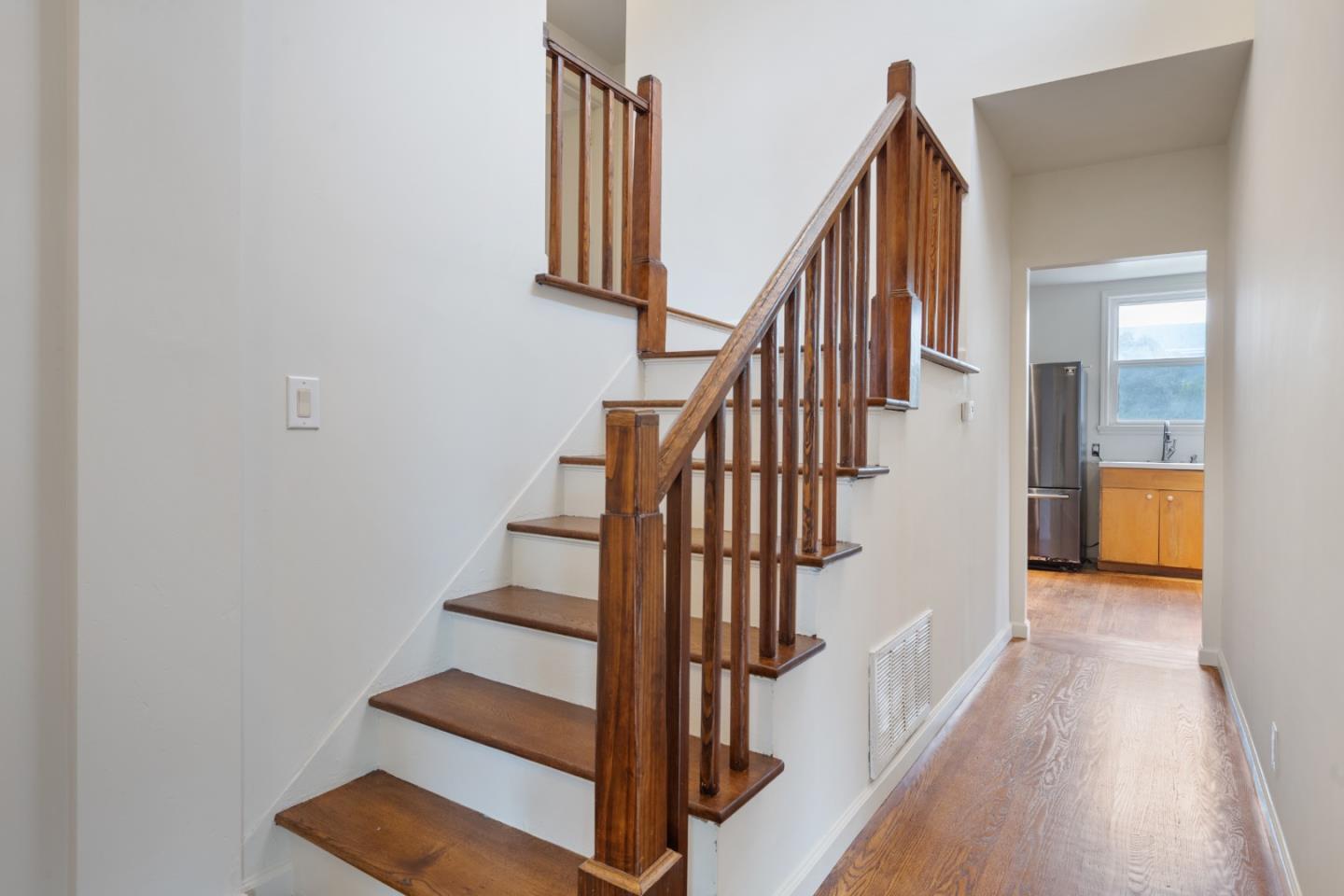 Detail Gallery Image 7 of 40 For 852 Hensley Ave, San Bruno,  CA 94066 - 3 Beds | 1 Baths