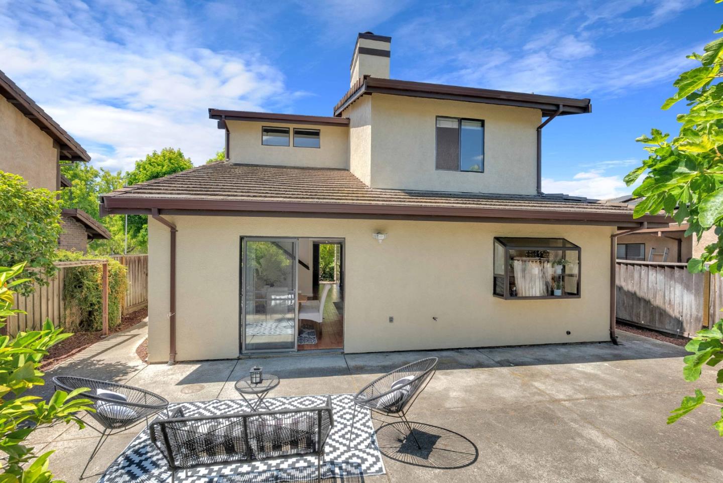 Detail Gallery Image 34 of 49 For 6031 Peppertree Ct, Newark,  CA 94560 - 4 Beds | 2/1 Baths