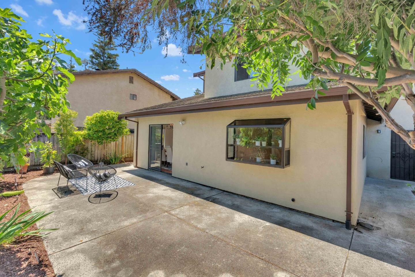 Detail Gallery Image 35 of 49 For 6031 Peppertree Ct, Newark,  CA 94560 - 4 Beds | 2/1 Baths
