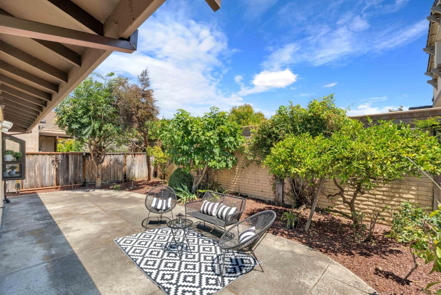 Detail Gallery Image 36 of 49 For 6031 Peppertree Ct, Newark,  CA 94560 - 4 Beds | 2/1 Baths