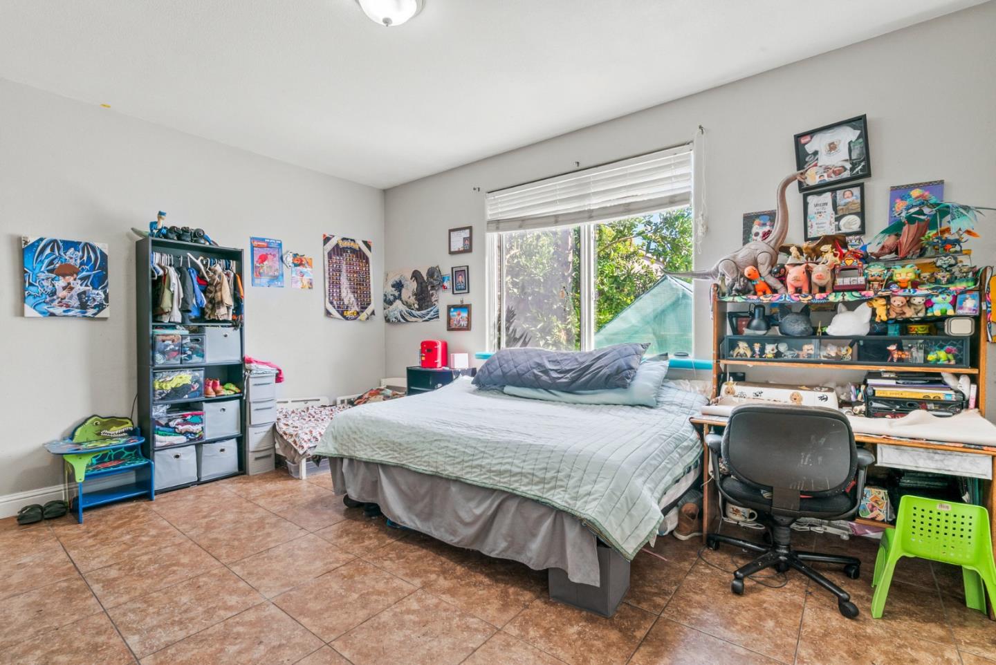 Detail Gallery Image 20 of 41 For 921 Steinbeck Dr, Hollister,  CA 95023 - 4 Beds | 2 Baths