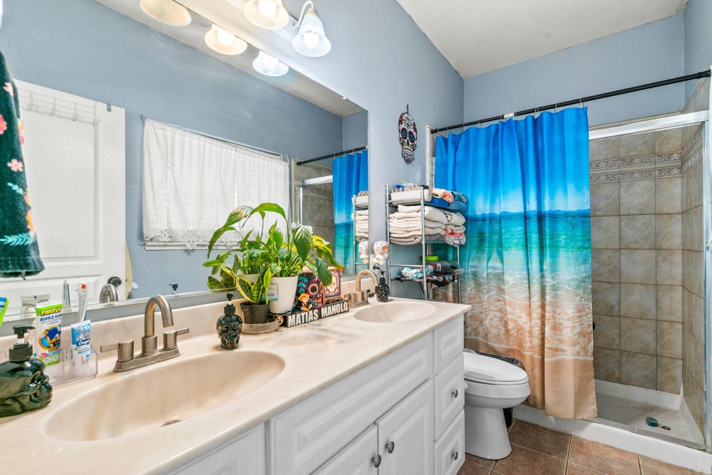 Detail Gallery Image 22 of 41 For 921 Steinbeck Dr, Hollister,  CA 95023 - 4 Beds | 2 Baths