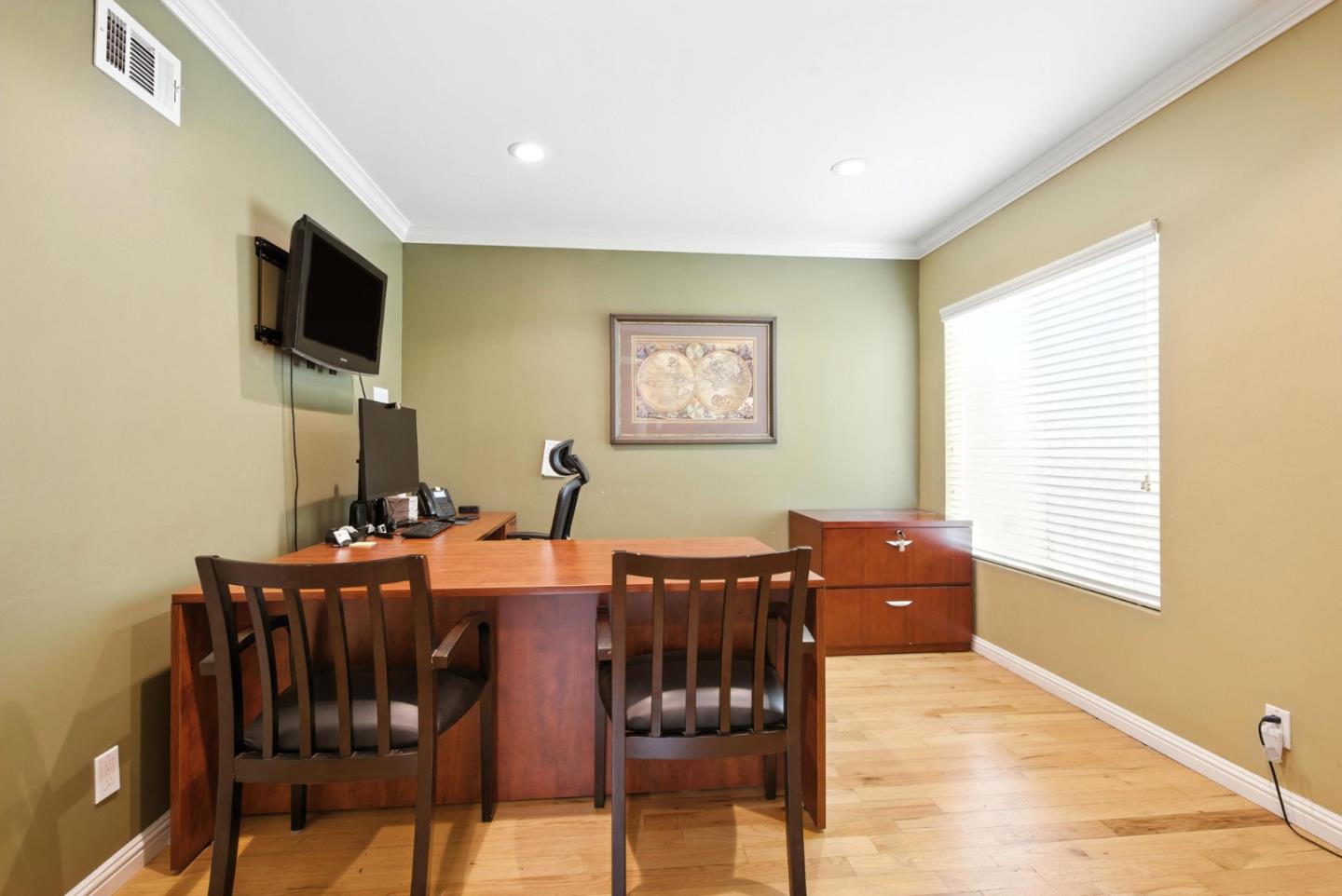 Detail Gallery Image 12 of 27 For 1414 Meridian Ave, San Jose,  CA 95125 - – Beds | – Baths