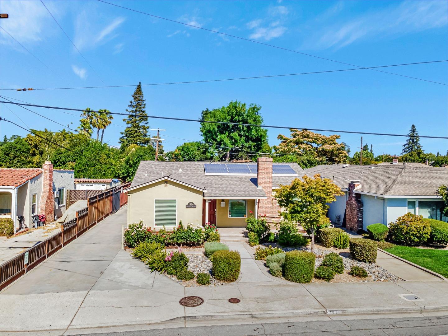 Detail Gallery Image 5 of 27 For 1414 Meridian Ave, San Jose,  CA 95125 - – Beds | – Baths