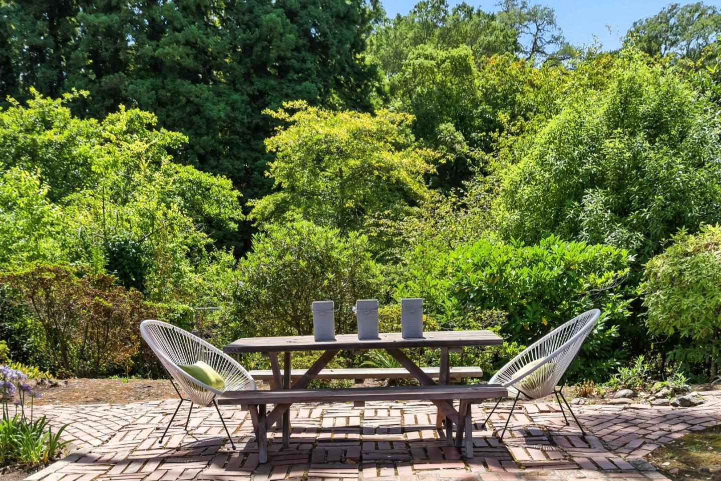 Detail Gallery Image 10 of 34 For 711 Riverview Dr, Capitola,  CA 95010 - 2 Beds | 2 Baths