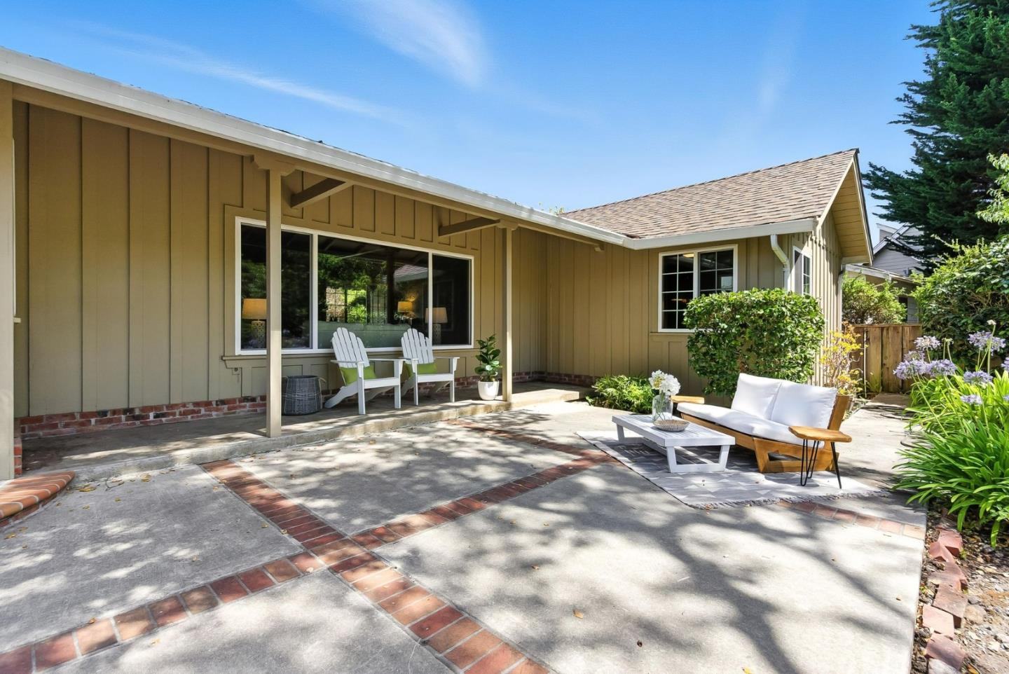 Detail Gallery Image 12 of 34 For 711 Riverview Dr, Capitola,  CA 95010 - 2 Beds | 2 Baths