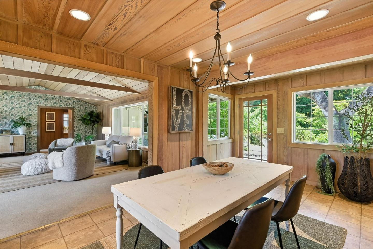 Detail Gallery Image 16 of 34 For 711 Riverview Dr, Capitola,  CA 95010 - 2 Beds | 2 Baths