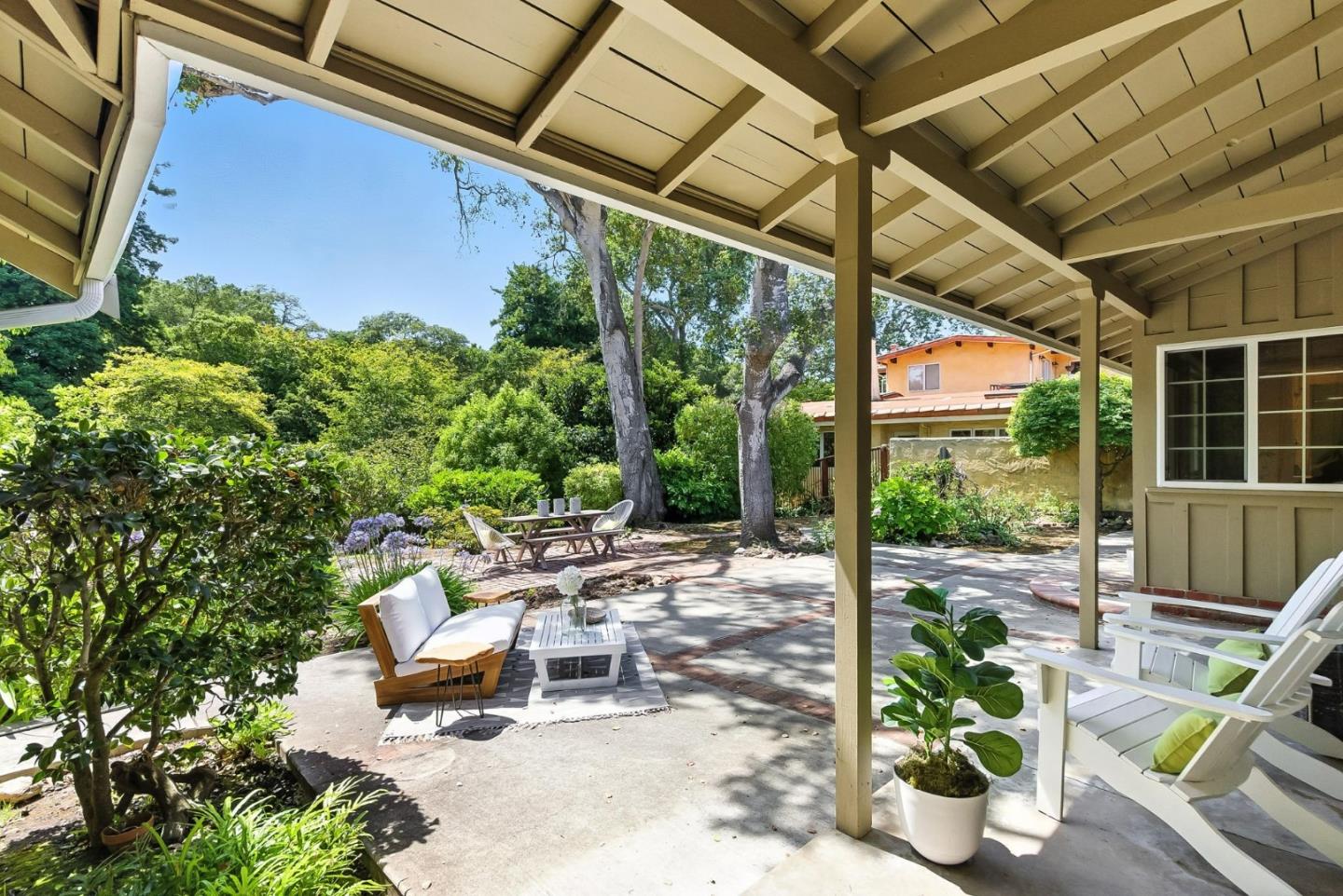 Detail Gallery Image 8 of 34 For 711 Riverview Dr, Capitola,  CA 95010 - 2 Beds | 2 Baths