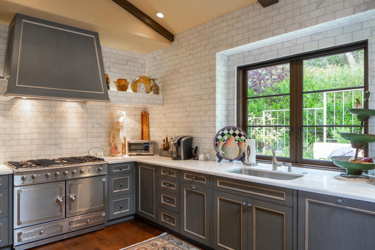 Detail Gallery Image 11 of 23 For 1565 Riata Rd, Pebble Beach,  CA 93953 - 5 Beds | 5/2 Baths