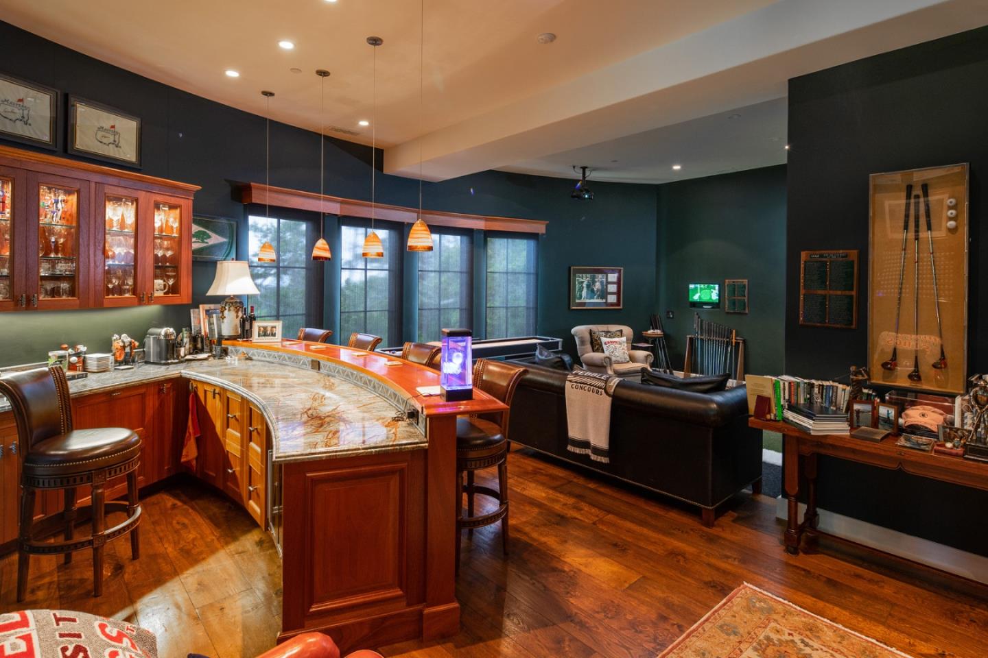 Detail Gallery Image 18 of 23 For 1565 Riata Rd, Pebble Beach,  CA 93953 - 5 Beds | 5/2 Baths