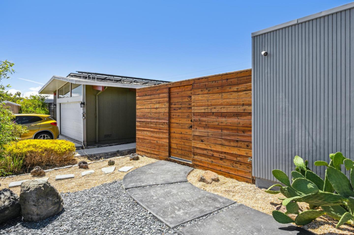 683 Vanessa Drive, San Mateo, California 94402, 3 Bedrooms Bedrooms, ,2 BathroomsBathrooms,Residential,For Sale,683 Vanessa Drive,ML82015799