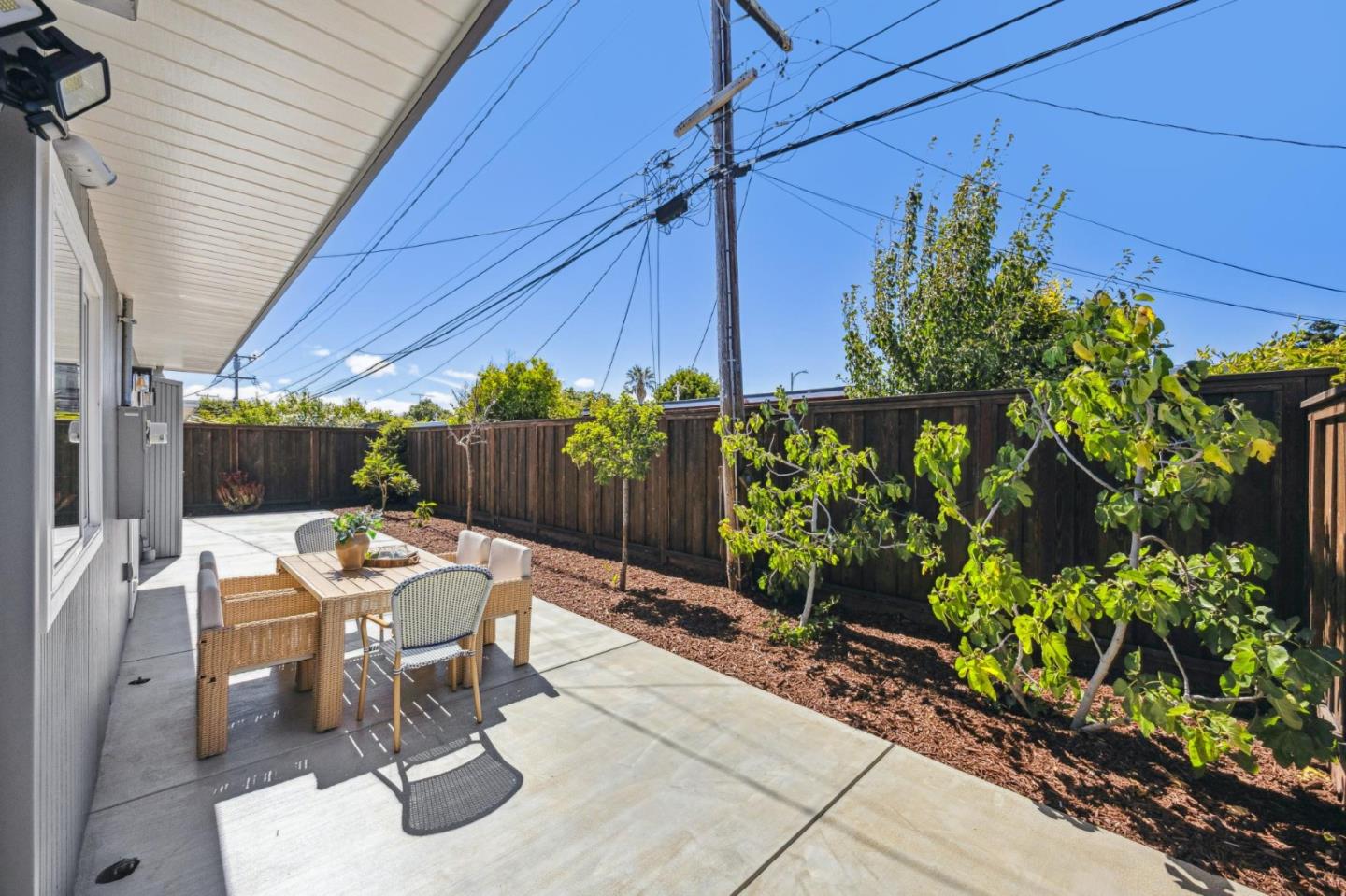 Detail Gallery Image 77 of 109 For 683 Vanessa Dr, San Mateo,  CA 94402 - 3 Beds | 2 Baths
