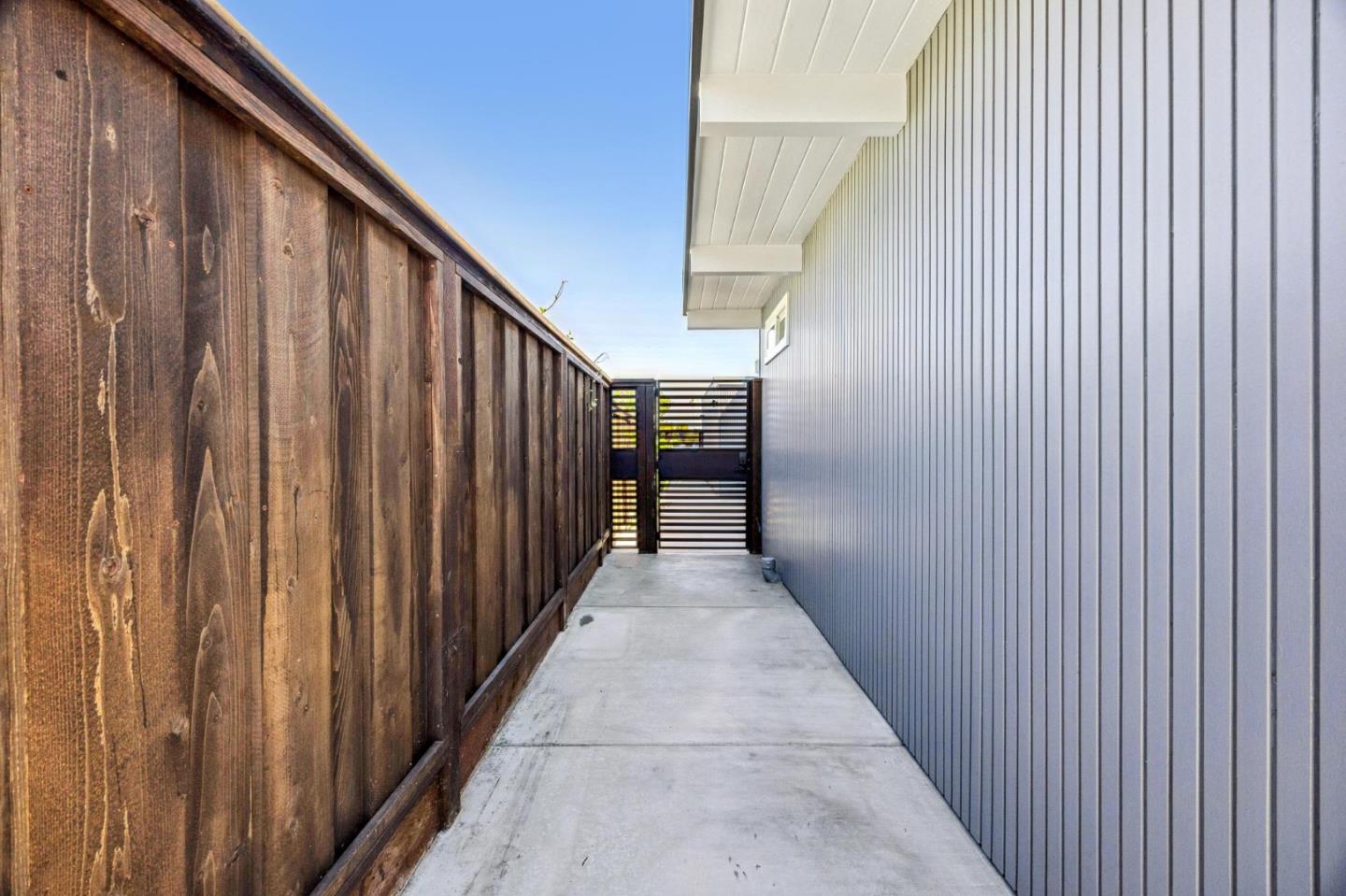 Detail Gallery Image 78 of 109 For 683 Vanessa Dr, San Mateo,  CA 94402 - 3 Beds | 2 Baths