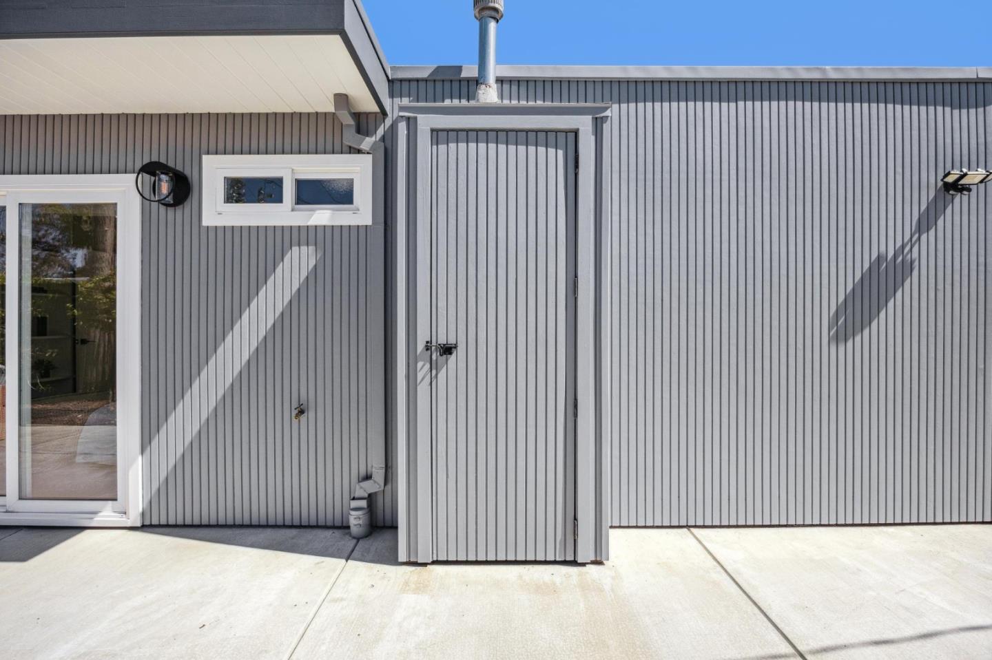 Detail Gallery Image 80 of 109 For 683 Vanessa Dr, San Mateo,  CA 94402 - 3 Beds | 2 Baths