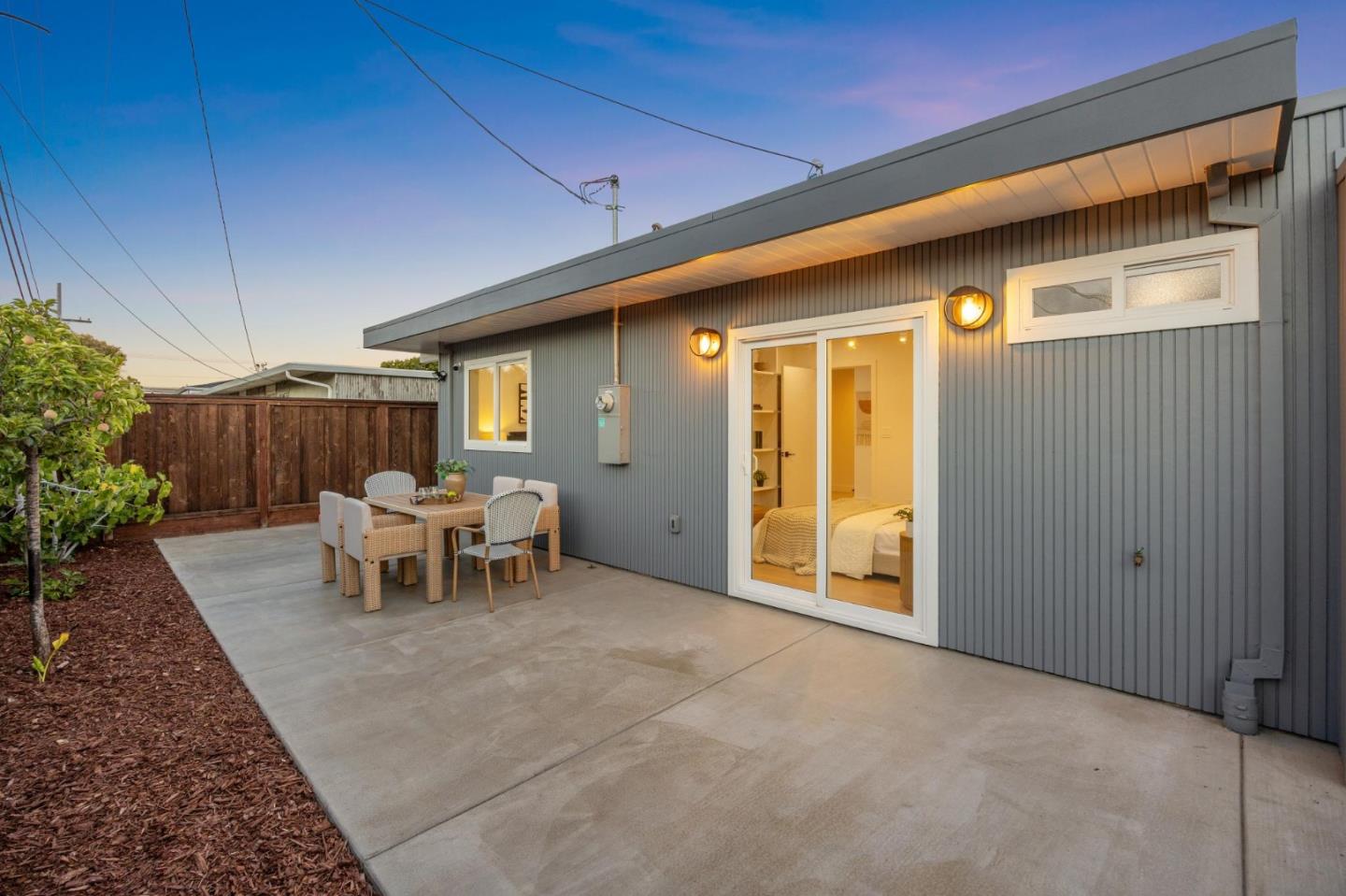 Detail Gallery Image 88 of 109 For 683 Vanessa Dr, San Mateo,  CA 94402 - 3 Beds | 2 Baths